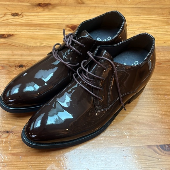 CALTO -  - 2.5 Inches Taller (Brown) - Patent  Formal Dress Shoes - Picture 3 of 10